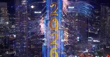 Dubai 2026 Fireworks Light Up the Burj Khalifa