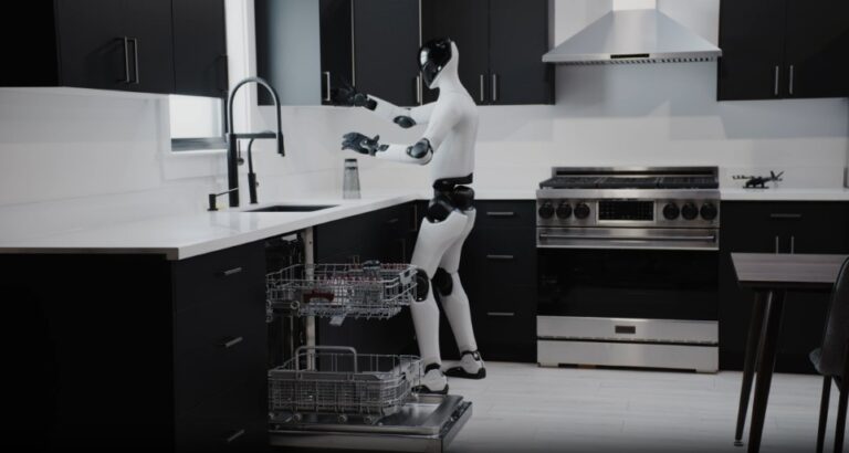 Figure Helix 02: what the humanoid robot demonstration actually shows ...