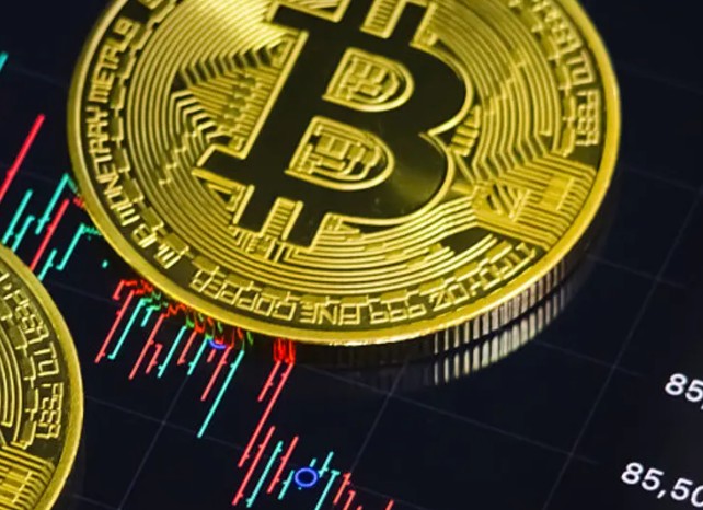 Bitcoin Price: The $70,000 Support Turns Into a Critical Wall
